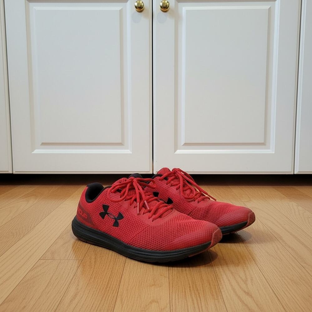 Under Armour Red Athletic Sneakers - Men's‎ Size 7